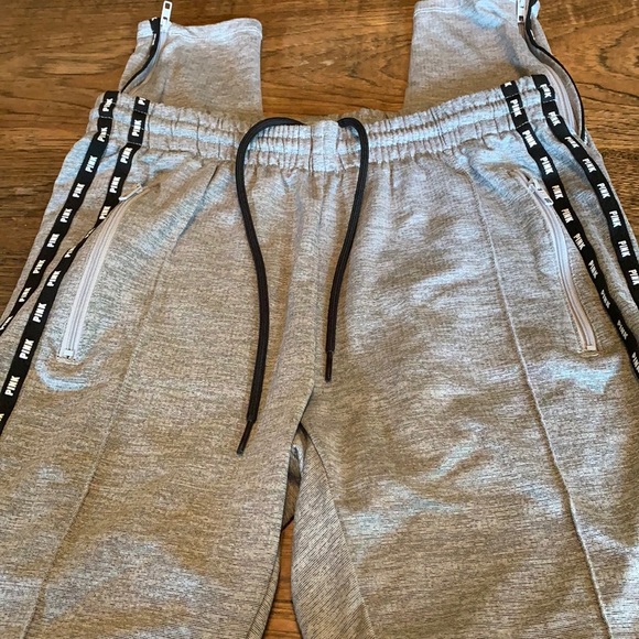 PINK Victoria's Secret Pants - Pink Victoria Secret sweatpants